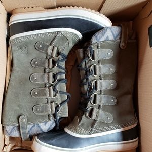 🌬NEW! Sorel snow boots